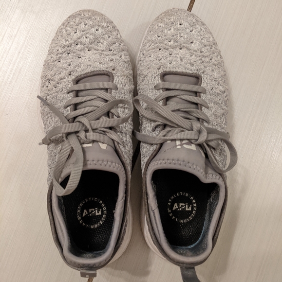 APL Techloom Phantom white gray sneakers size 6.5 - Picture 3 of 9